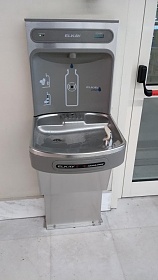 Klicke auf die Grafik für eine größere Ansicht

Name:	Wasserspender Chania gleich nach der Kontrolle.jpg
Hits:	161
Größe:	44,8 KB
ID:	104007