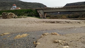 Klicke auf die Grafik für eine größere Ansicht

Name:	letzte Brücke bei Episkopi.jpg
Hits:	105
Größe:	206,0 KB
ID:	104103